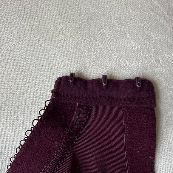 Elomi Deep Purple Lace Bra - Picture 5 of 8